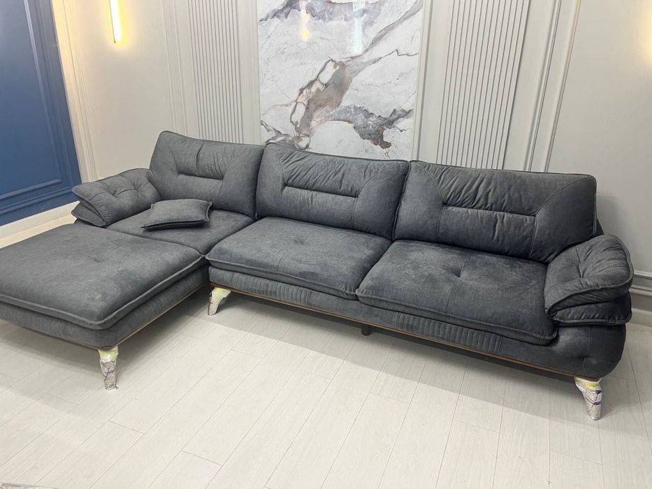 Мягкая мебель диван уголок  кресло журналный стол стеллаж зеркало стул