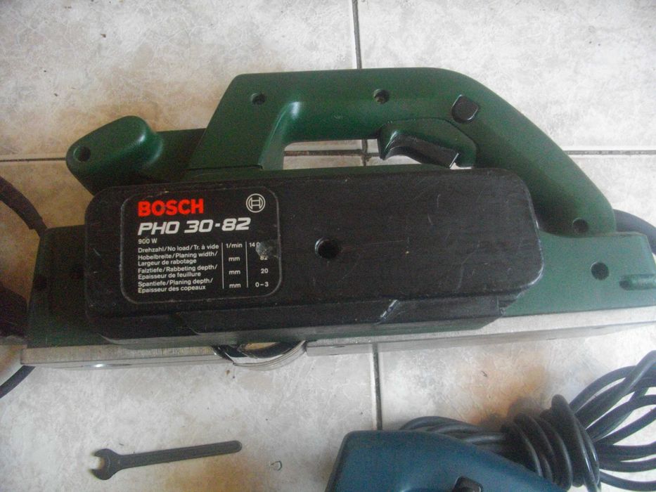 Синя Профи/Зелена Серия  BOSCH Ел.Ренде Хобел Швейцария/Герм 900W-450W