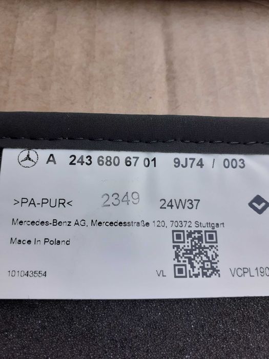 Presuri/covorase auto velur mocheta pt. MERCEDES EQB