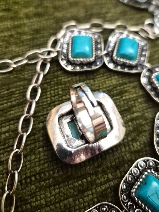 Комплект-колье-браслет-кольцо.