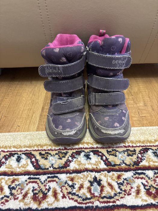 Продам сапоги на девочку 26 размер