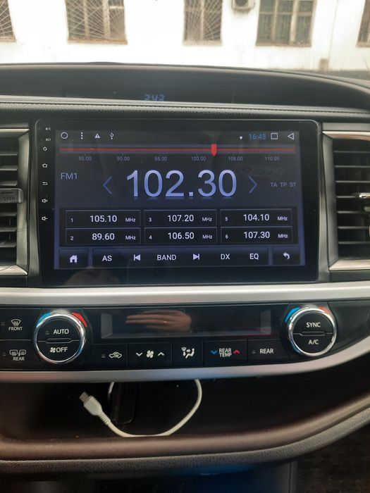Магнитола Android Toyota highlander 3