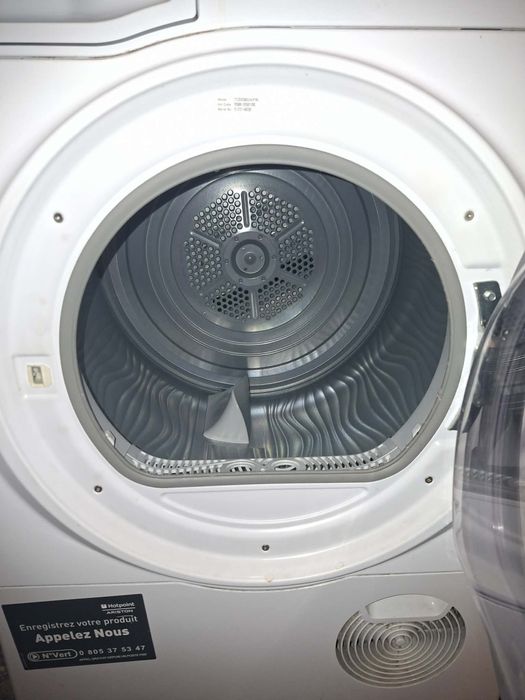 Сушилня Hot Point