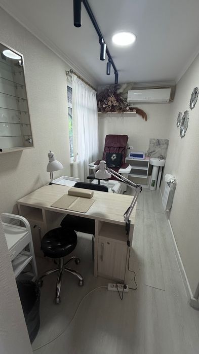 Продам готовый бизнес салон красоты с 5 аппаратами