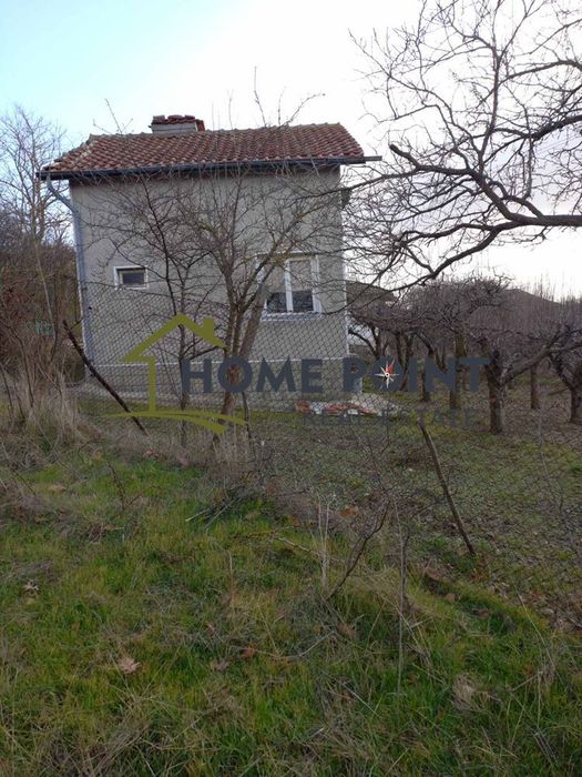 Продава се Къща в с. Венелин, Област Варна - 50 кв.м за 900 €/кв.м - Снимка #1