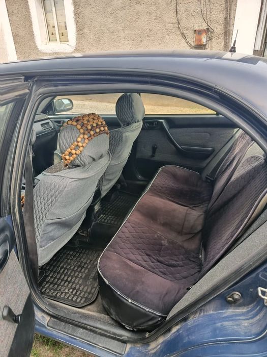 Тоето карина  е 1993 г в