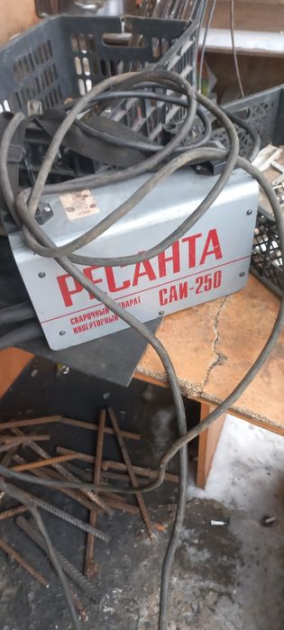 Сварочный аппарат Ресанта 250А