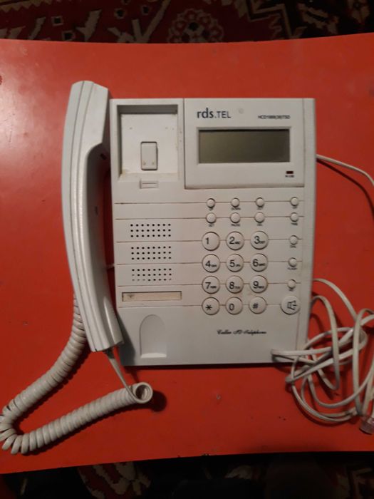 Colectie telefoane fixe si dect.