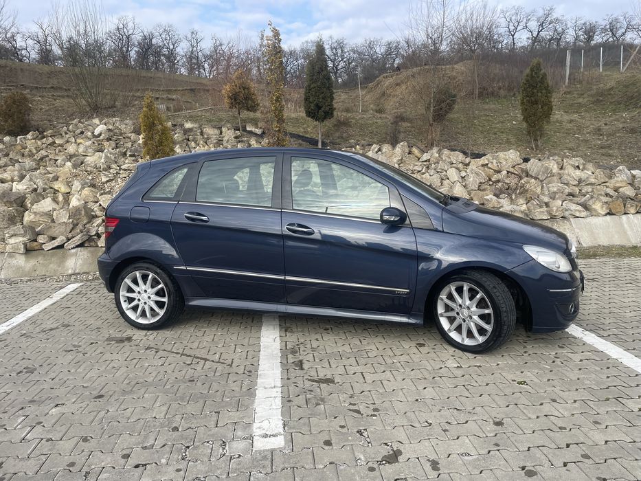 Vand mercedes b180 cdi