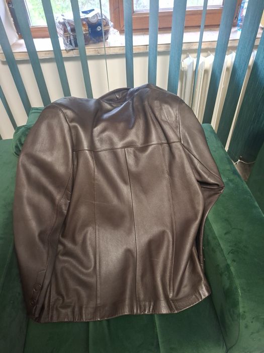 Geacă din piele naturală maro – stil clasic, stare foarte bună