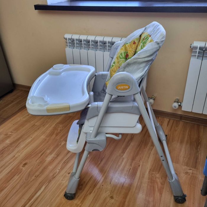 Детский стульчик для кормления