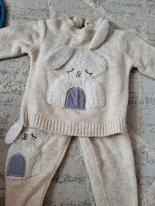 Одежда для девочки на 12 месяцев