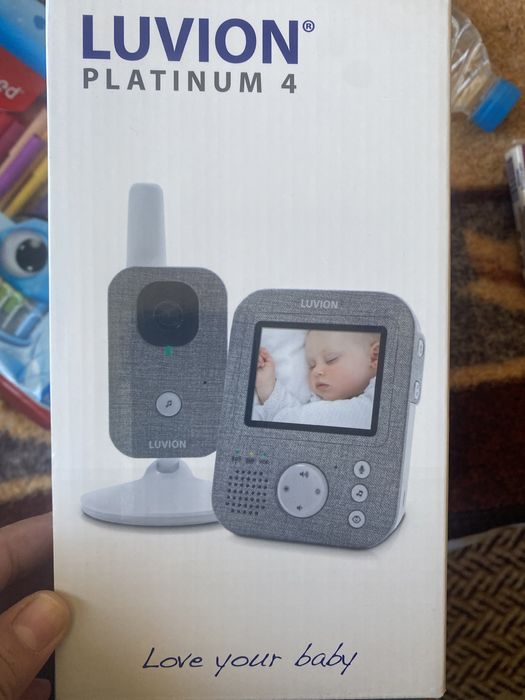 Бебефон със камера