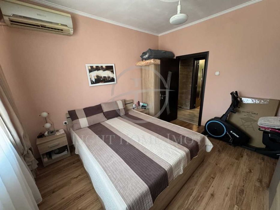 Продава се Тристаен апартамент в Пловдив, Кючук Париж - 60 кв.м за 2375 €/кв.м - Снимка #4