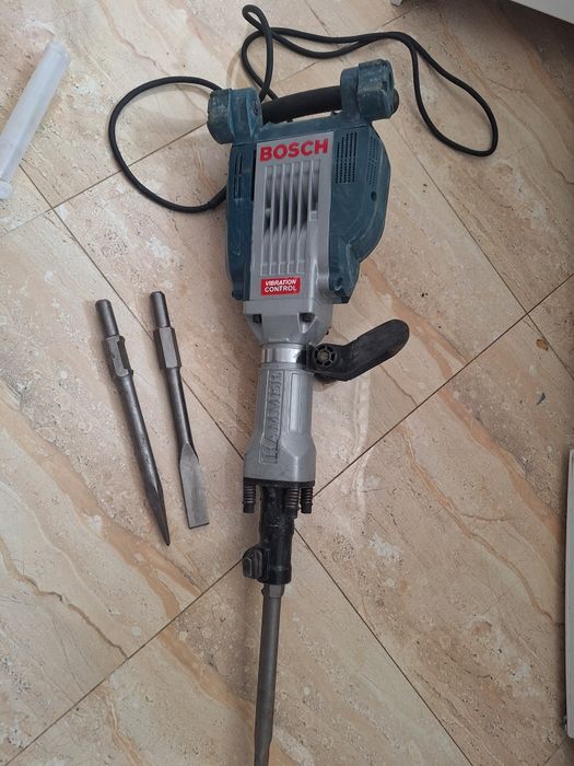 Професионален къртач Bosch GSH 16-30 / Немско качество – 1750W