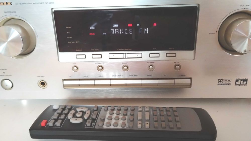 amplituner receiver Marantz sr4200 cu telecomanda optic coax