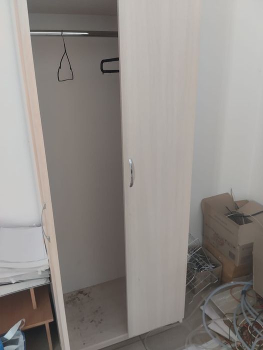 Продам офисную мебель