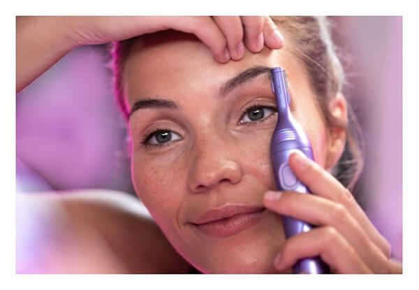 Aparat de ras pentru femei Wilkinson Intuition Perfect Finish 4v1