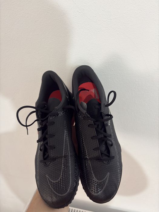Ghete fotbal nike phantom gt2 club tf , noi in cutie