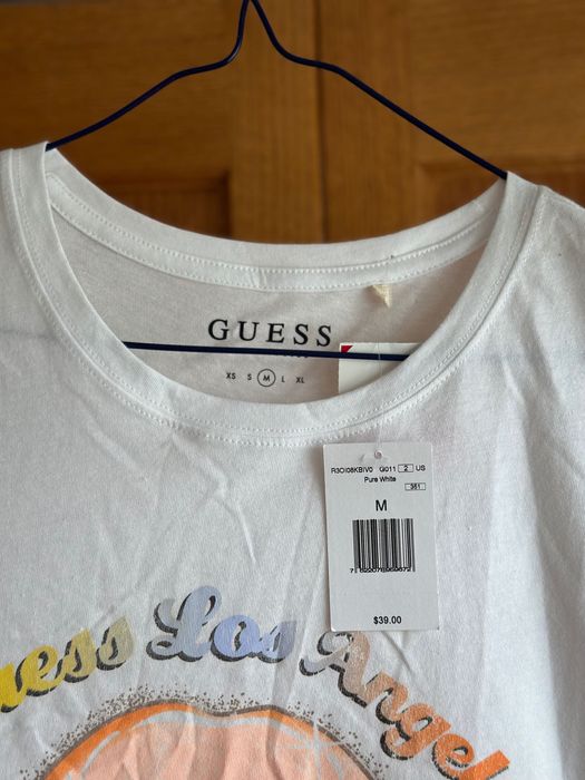 Тениска Guess (Нова с етикет)