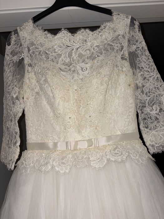 Rochie de mireasa XS-S si crinolina-5 cercuri