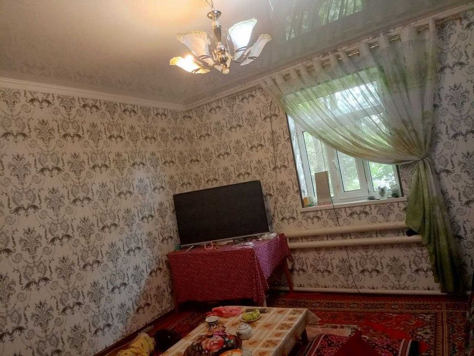 Срочно Кегейли районы центрында жайласкан жер жай сатылады!