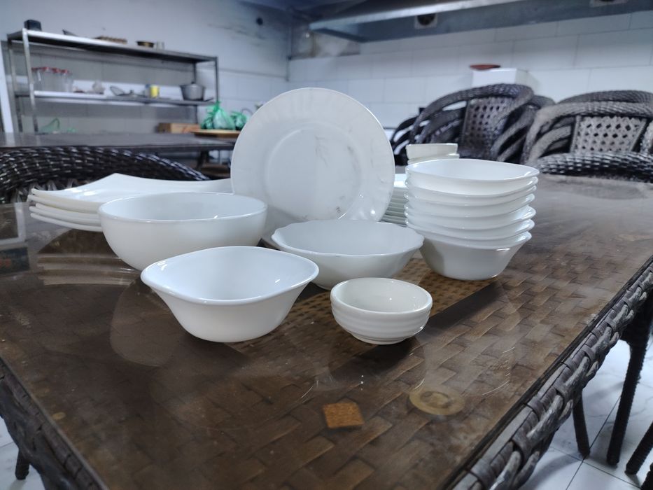 Ошхона чинни идишларни, ликоплар, товок лар, чинни лар, пиела,соусница