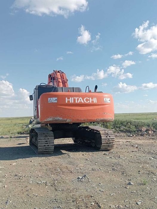 Продам эксковатор гусиничный