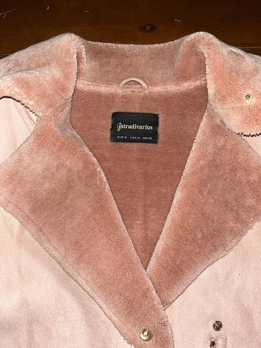 Розовая дубленка на зиму