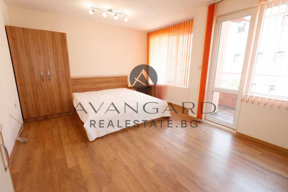 Продава се Двустаен апартамент в Пловдив, Център - 63 кв.м за 2785 €/кв.м - Снимка #1