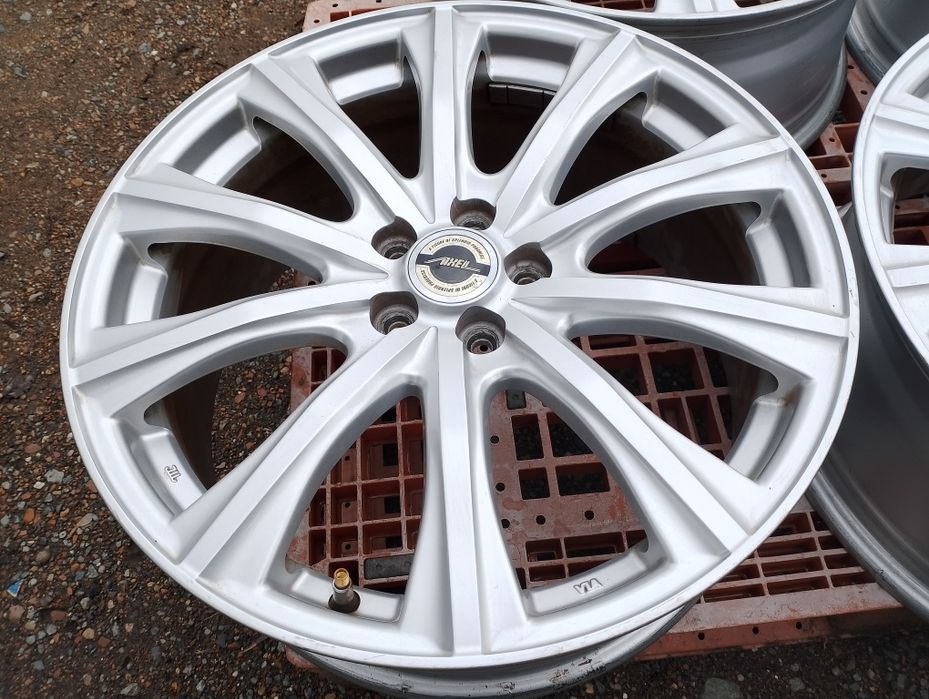 Диски из Японии R18 5x100