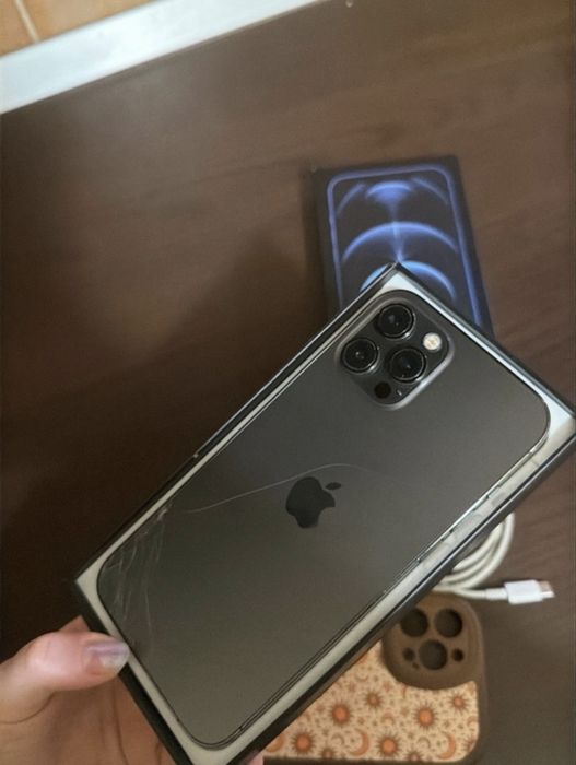 Iphone 12 pro max Graphite