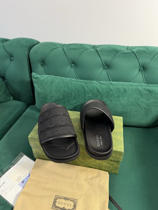 Papuci Louis Vuitton piele naturala Full Box Premium colectie noua
