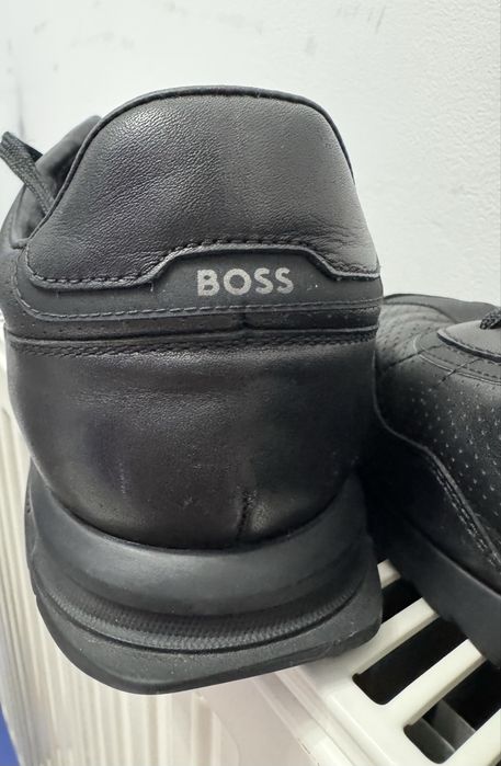 Обувки BOSS маратонки