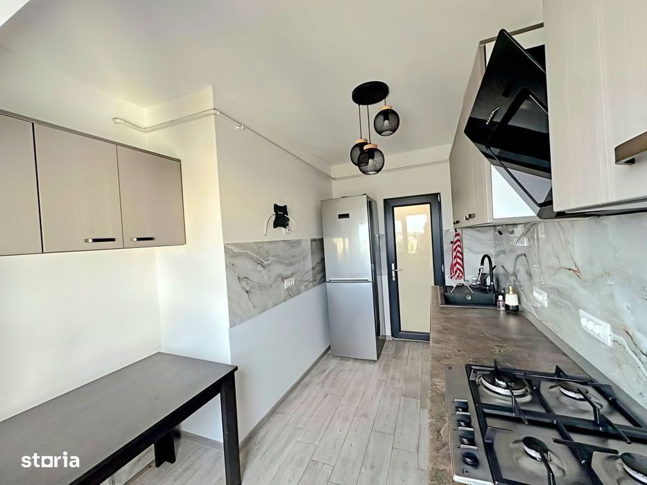 Apartament 4 Camere-Loc de parcare-2 Bai