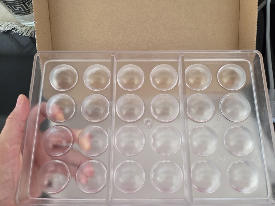 Продам формы для шоколад