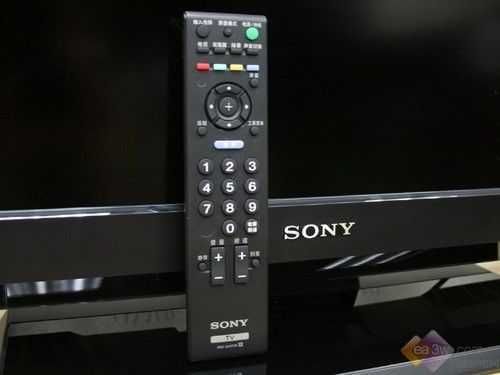 Продам телевизор Sony Bravia 32" (81 см)