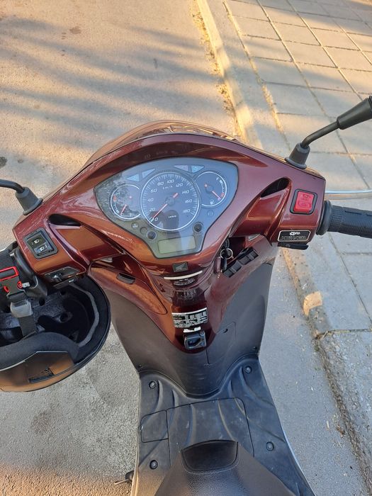 Скутер Хонда Sh 300