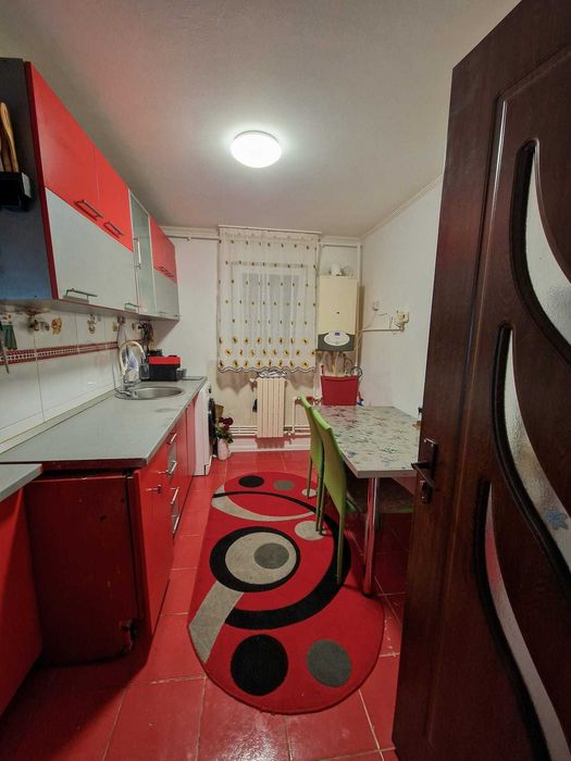Apartament cu 3 camere