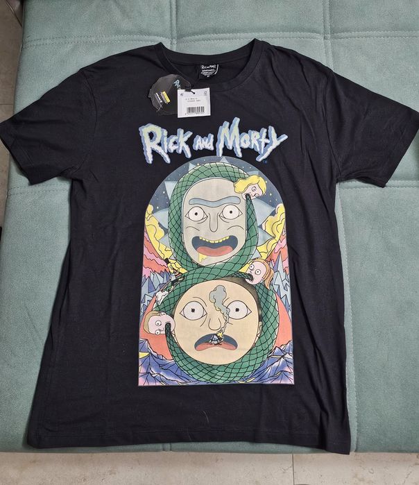 Tricouri/hanorac Rick and Morty