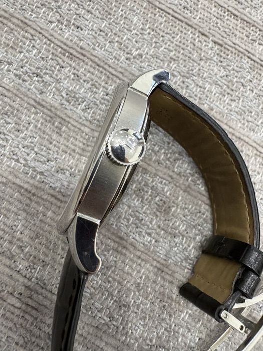 Продам Швейцарские часы оригинал