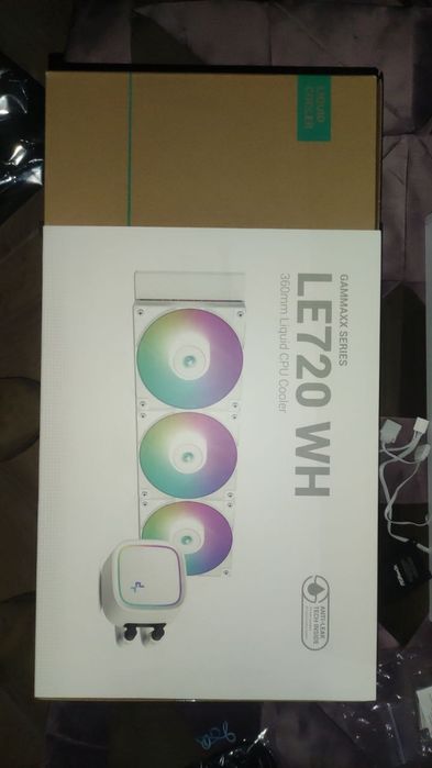 Водяное охлаждение Deepcool LE270 WH