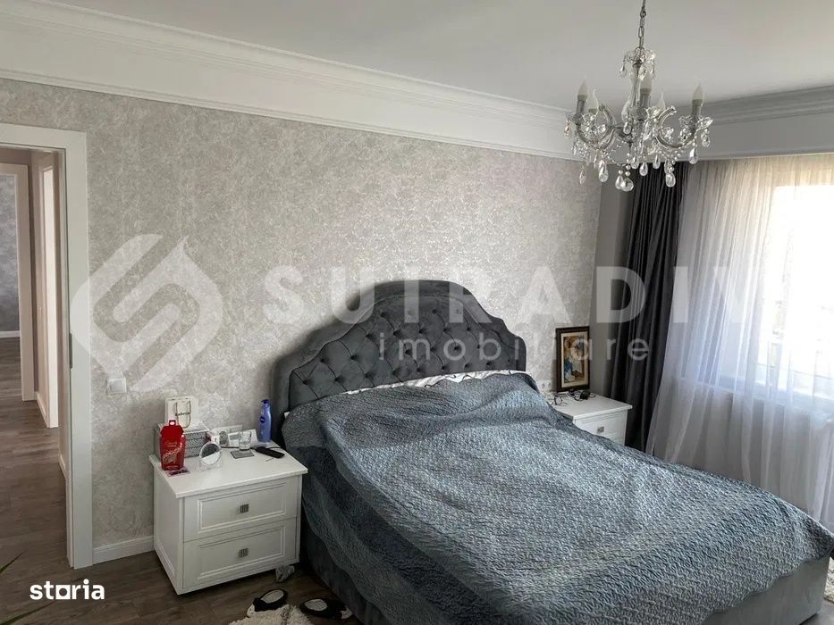 Apartament modern, terasa de 90 mp, 2 parcari subterane-Intre Lacuri