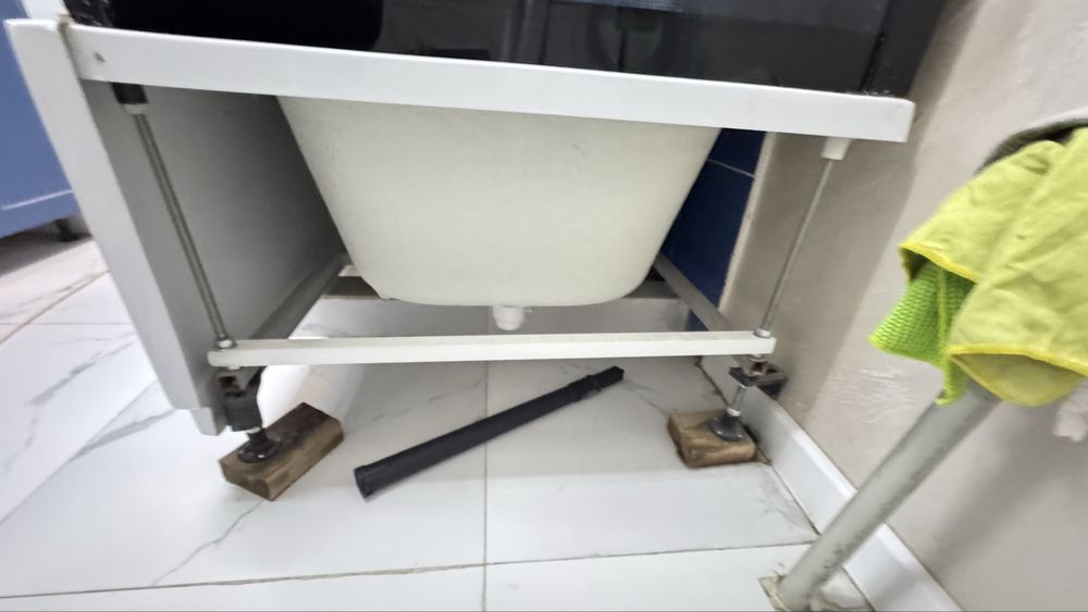 Продам душевую кабину 170*85