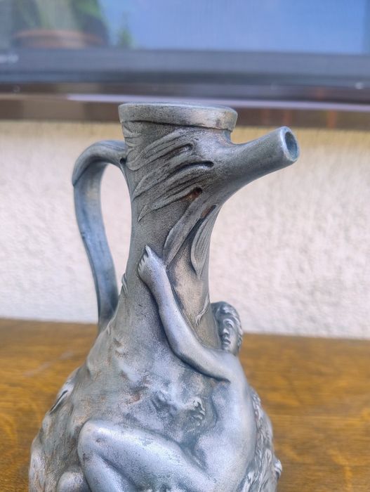 De vânzare carafa/vaza veche Art Nouveau semnata Gravier