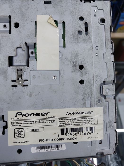 Pioneer 4450 bt,