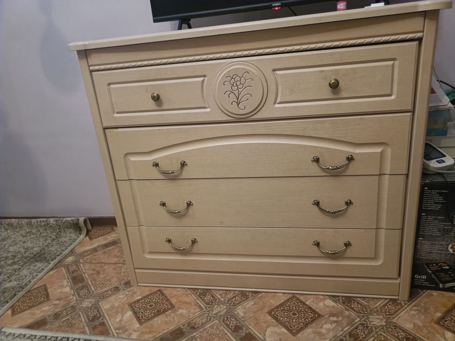 Спальный гарнитур, полный комплект