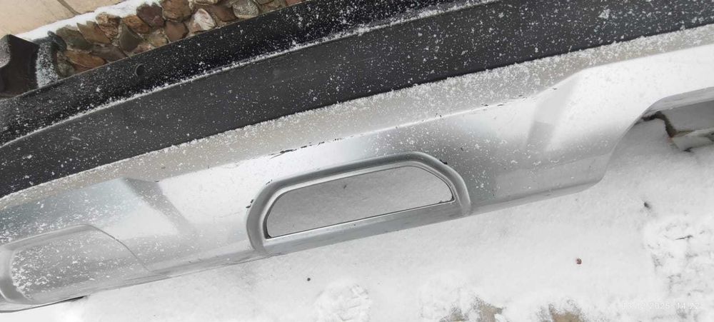 продам бампер от kia rio X lain