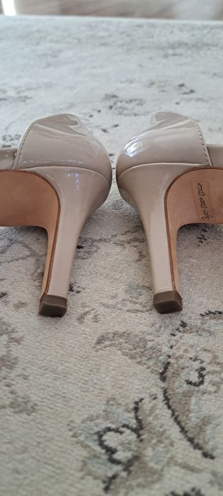 Pantofi dama piele naturala lăcuită 39