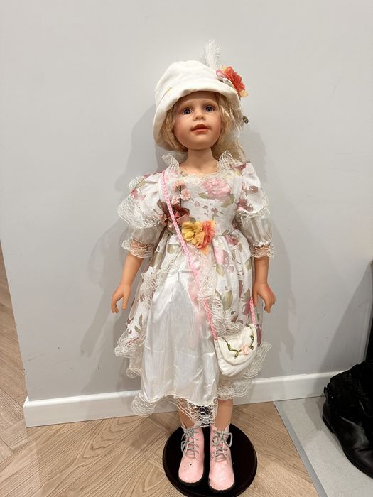 Срочно продам куклу манекен